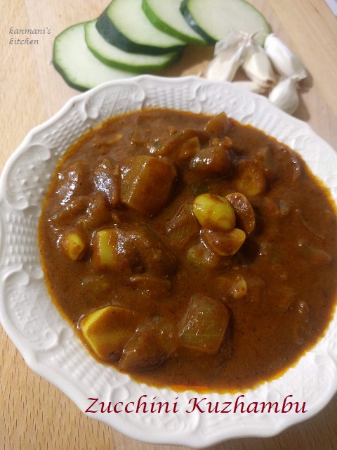 Zucchini Poondu Kuzhambu